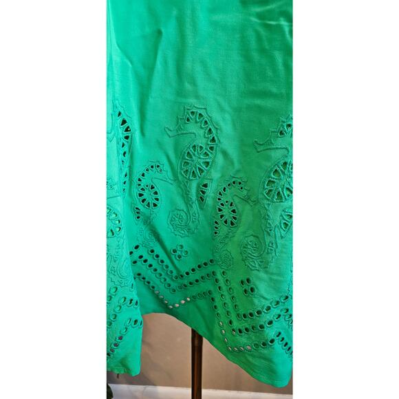Crown & Ivy Women's Summer Embroidered Eyelet Seahorse Shift Dress Size 10 Green - Picture 2 of 6